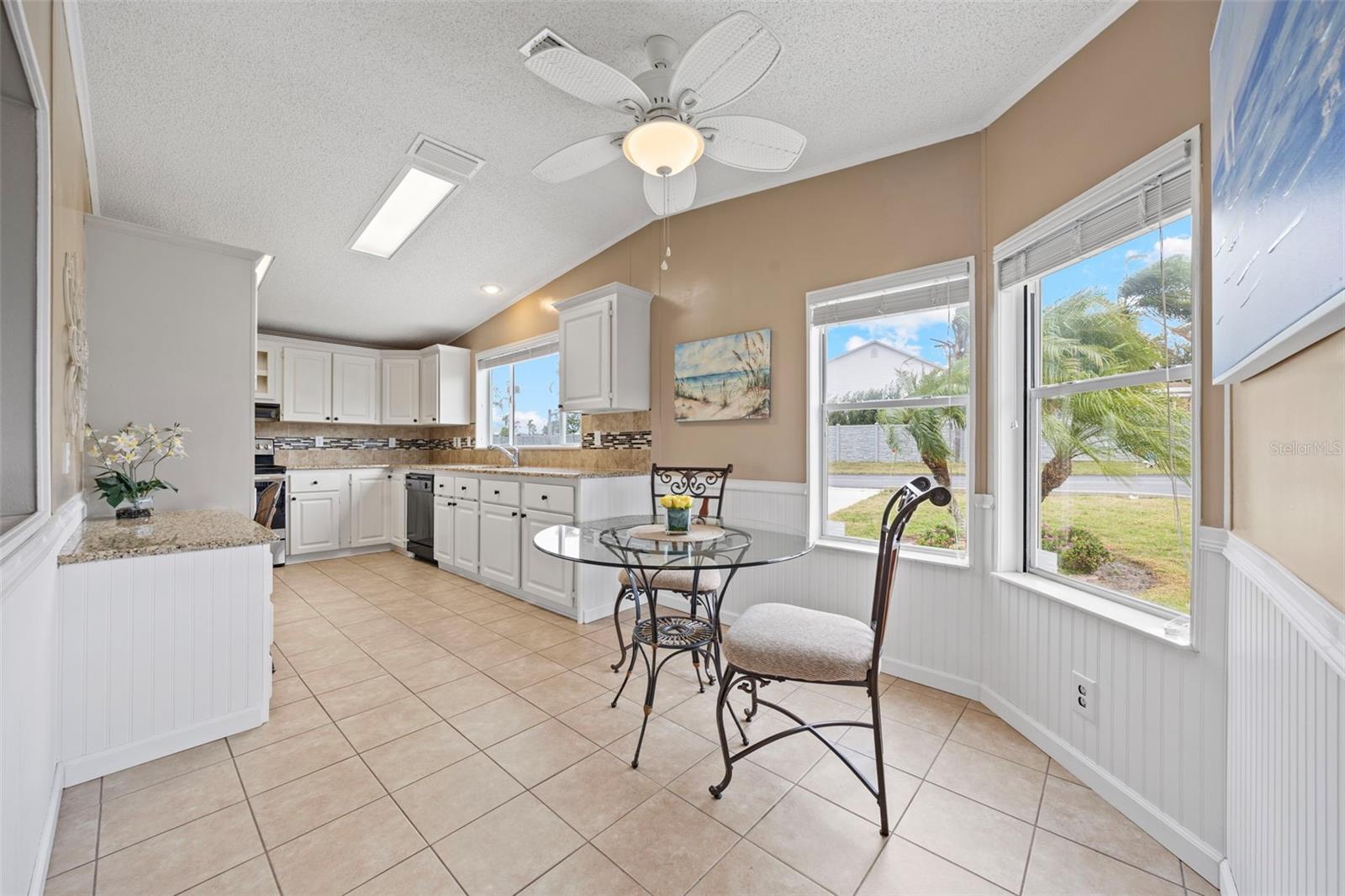 37652 NEW HORIZONS BLVD
