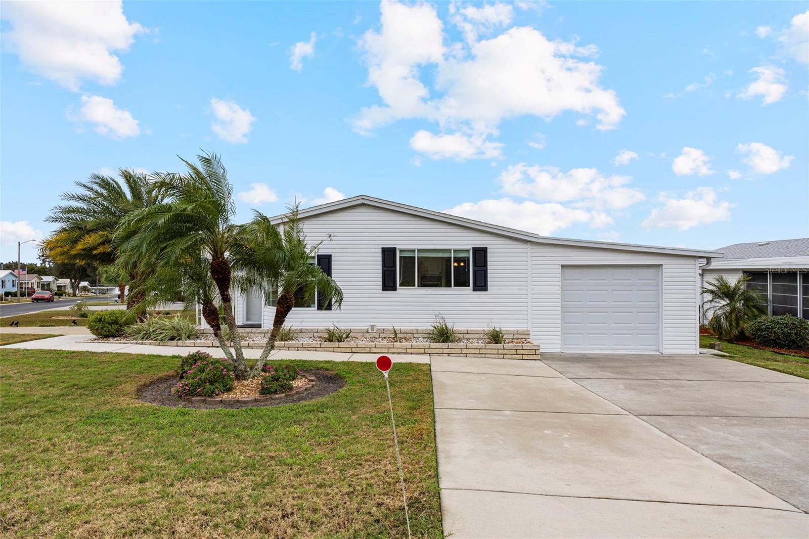 37652 NEW HORIZONS BLVD