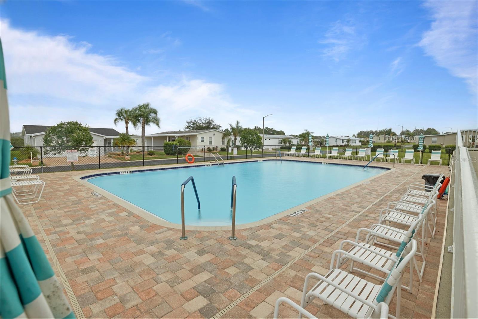 37652 NEW HORIZONS BLVD
