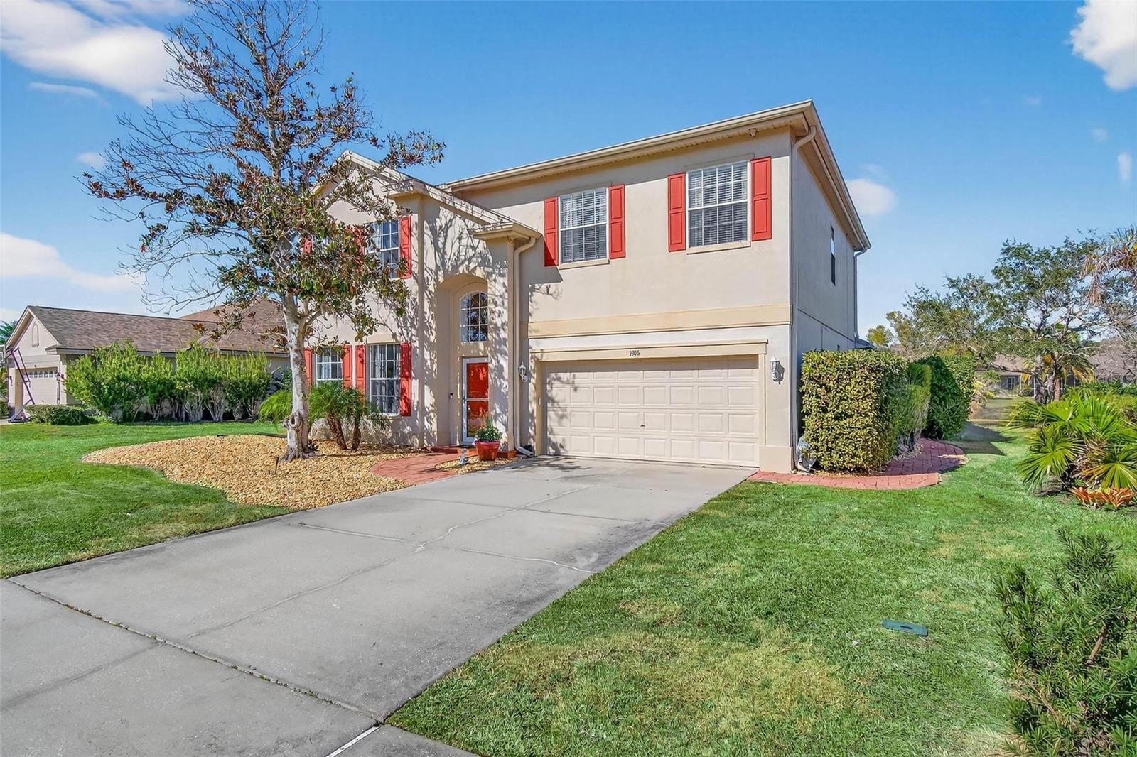 1006 ROBINWOOD DR