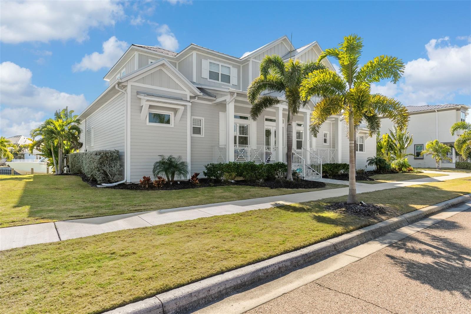 708 PINCKNEY DR