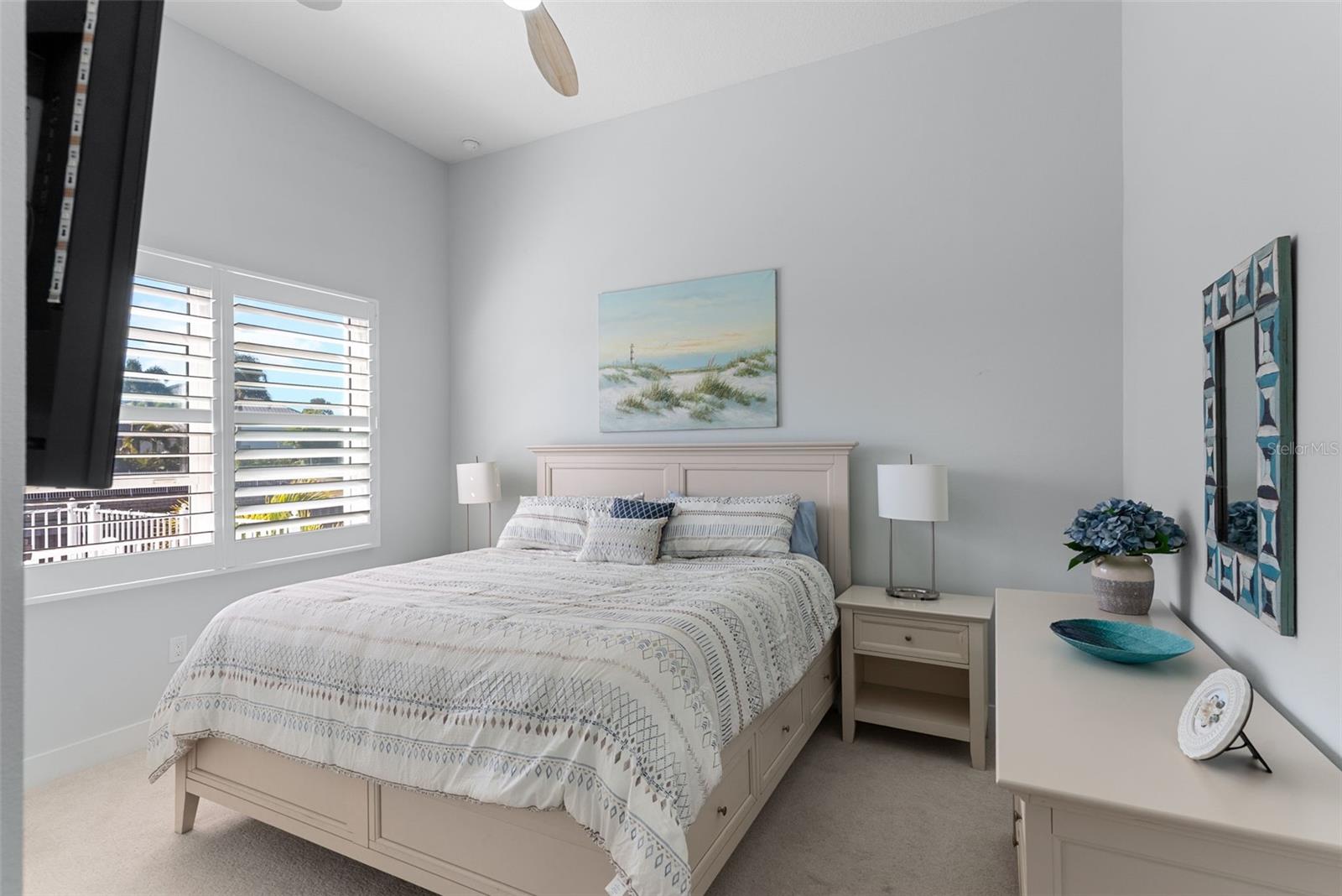 708 PINCKNEY DR