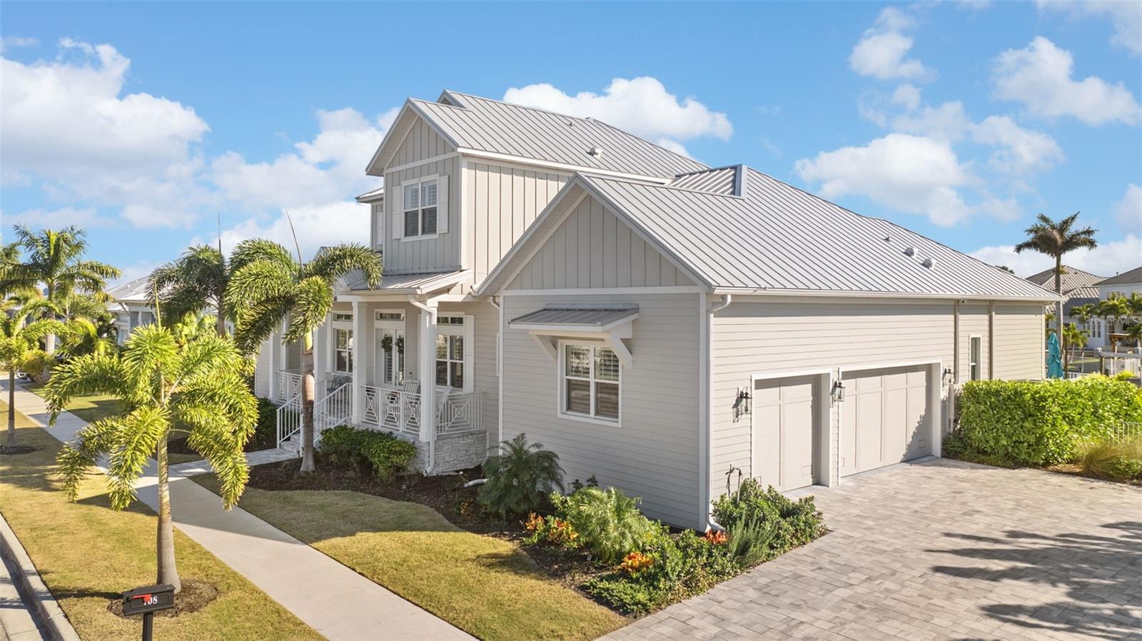 708 PINCKNEY DR