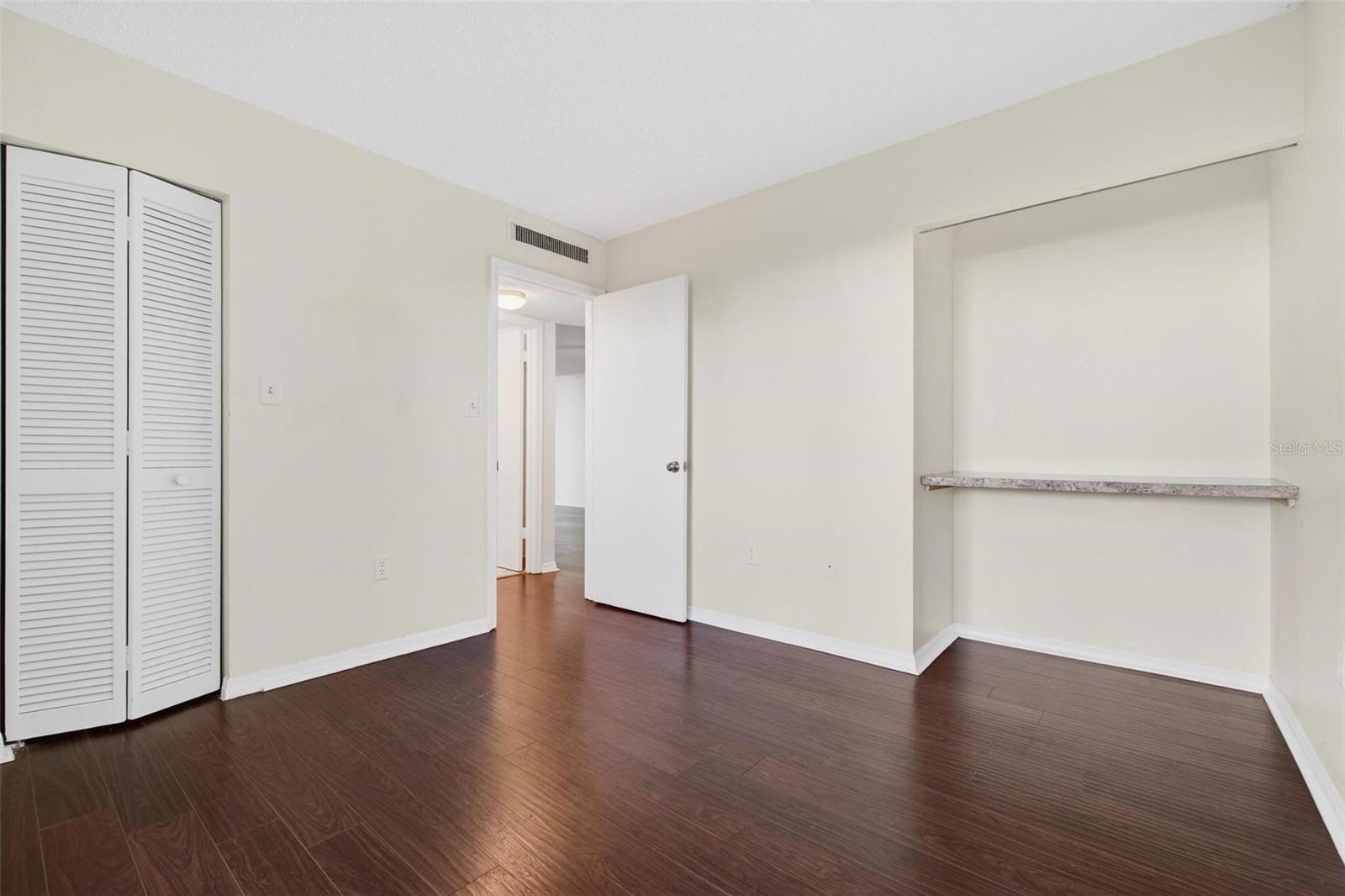 90 S HIGHLAND AVE #102