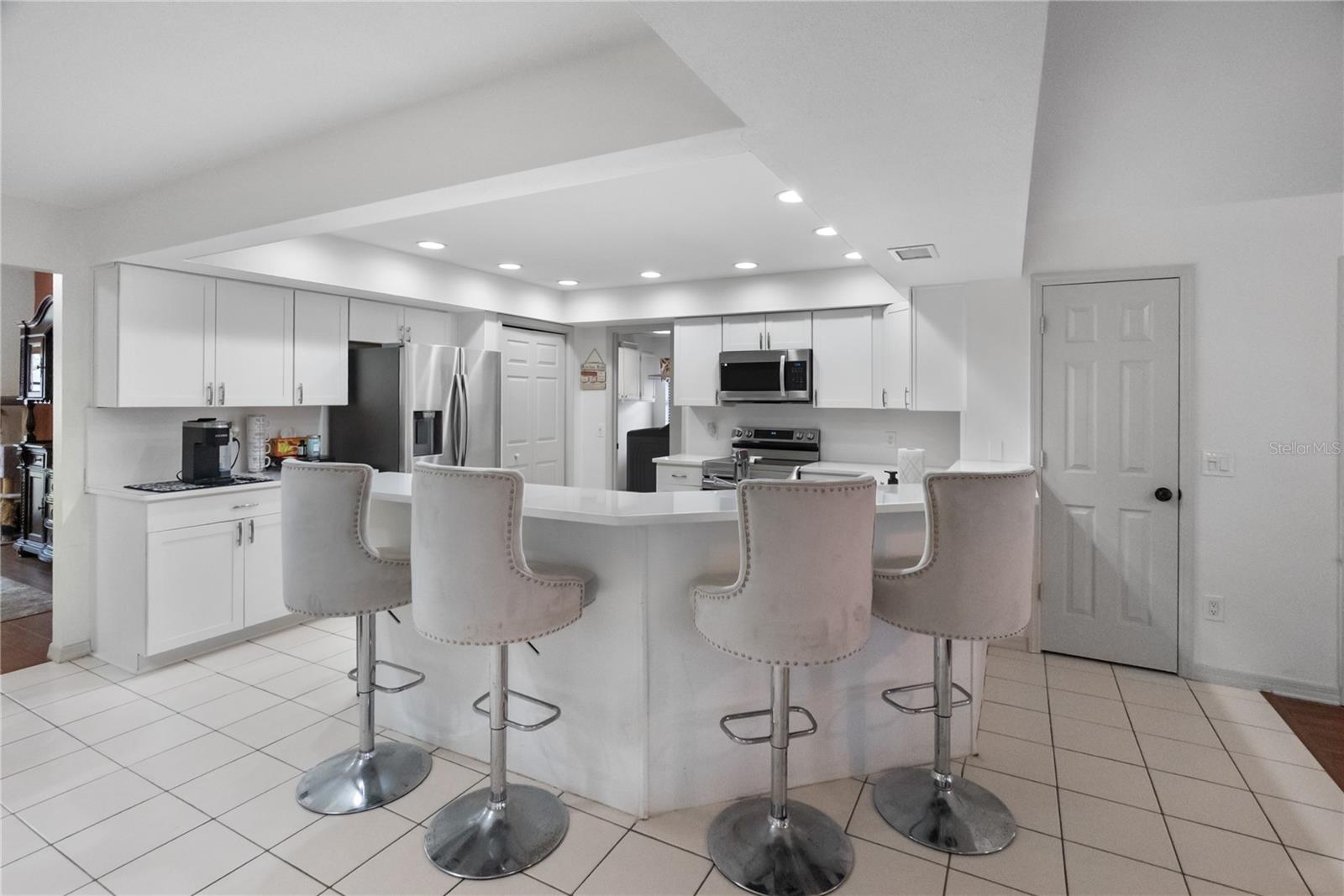 1619 PALACE CT