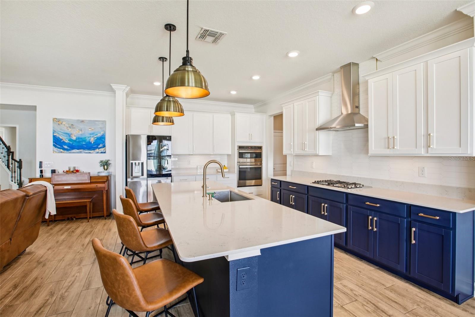 8289 OLYMPIC STONE CIR