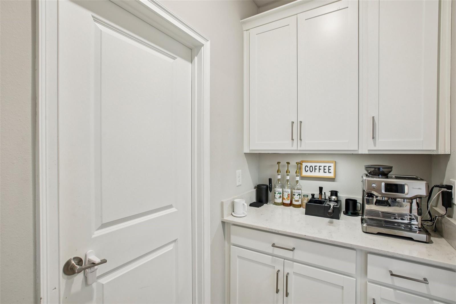 8289 OLYMPIC STONE CIR