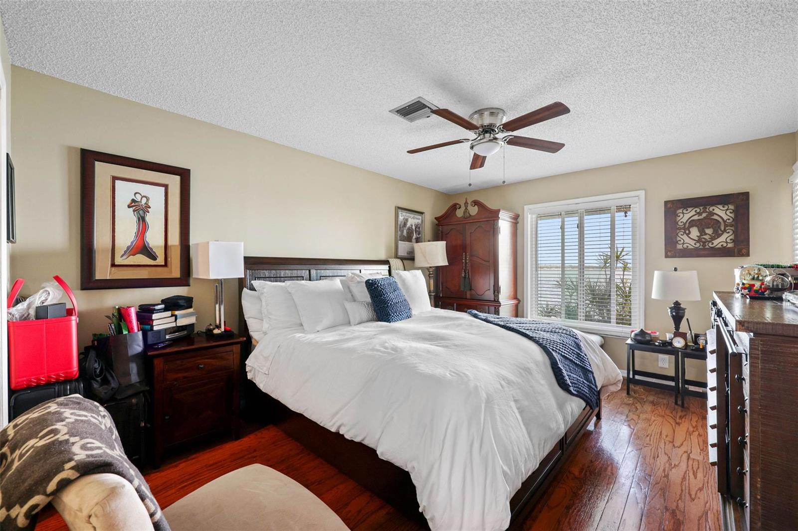 7300 SUNSHINE SKYWAY LN S #210