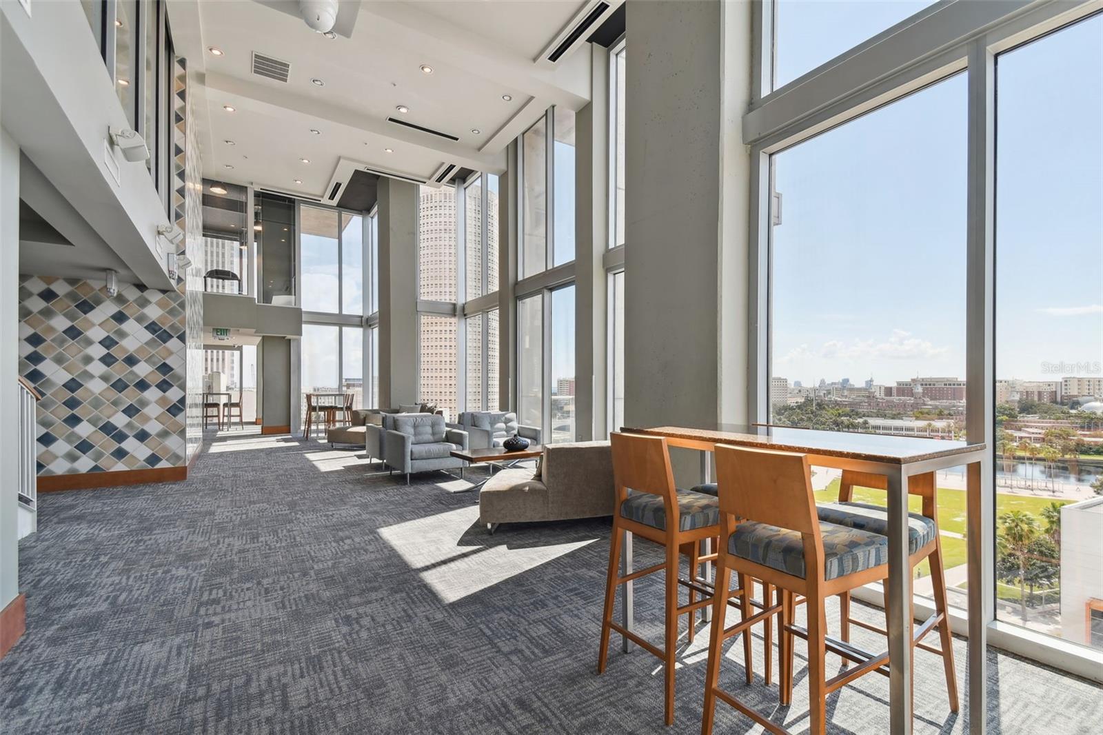 777 N ASHLEY DR #502