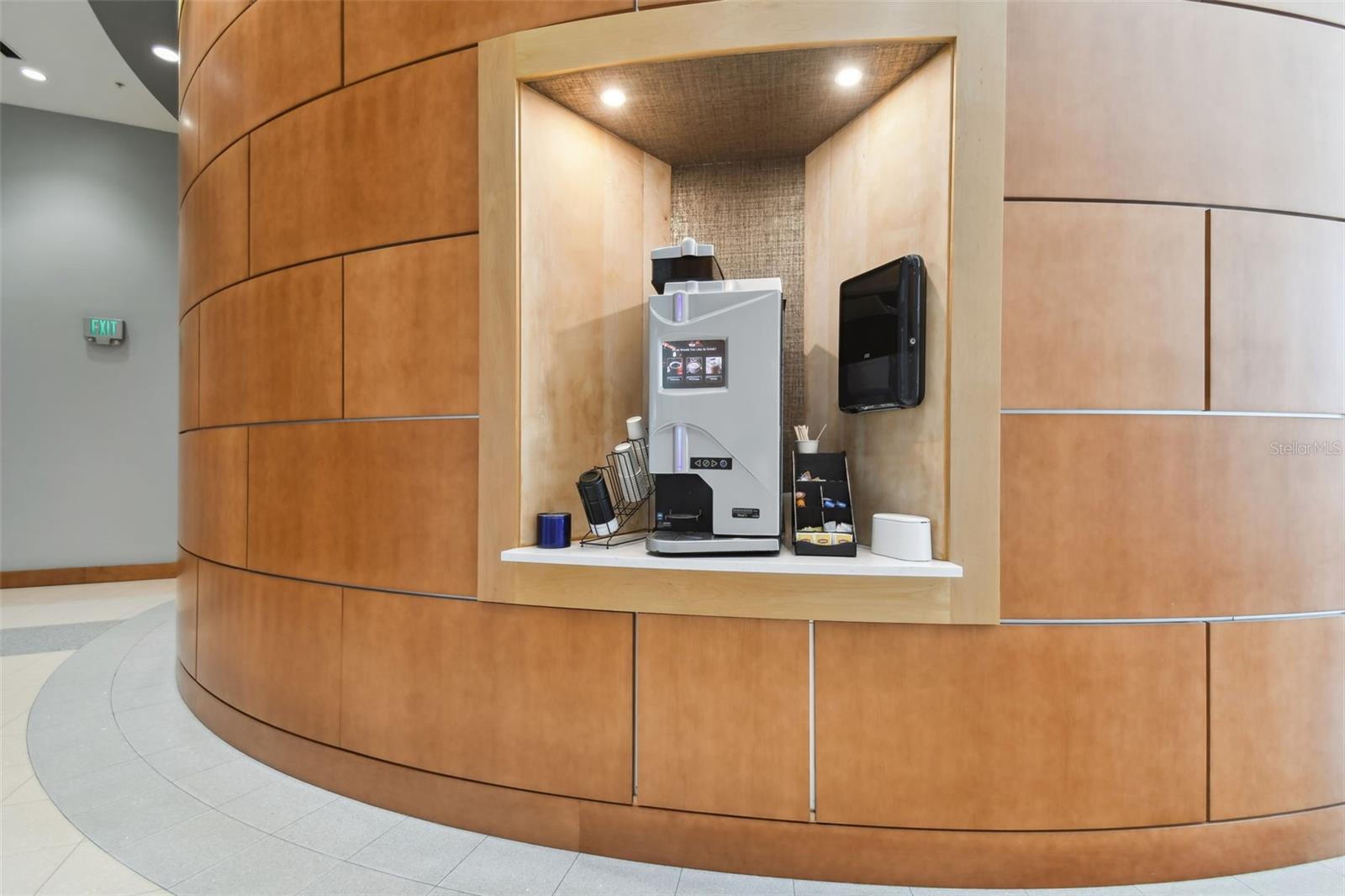 777 N ASHLEY DR #502