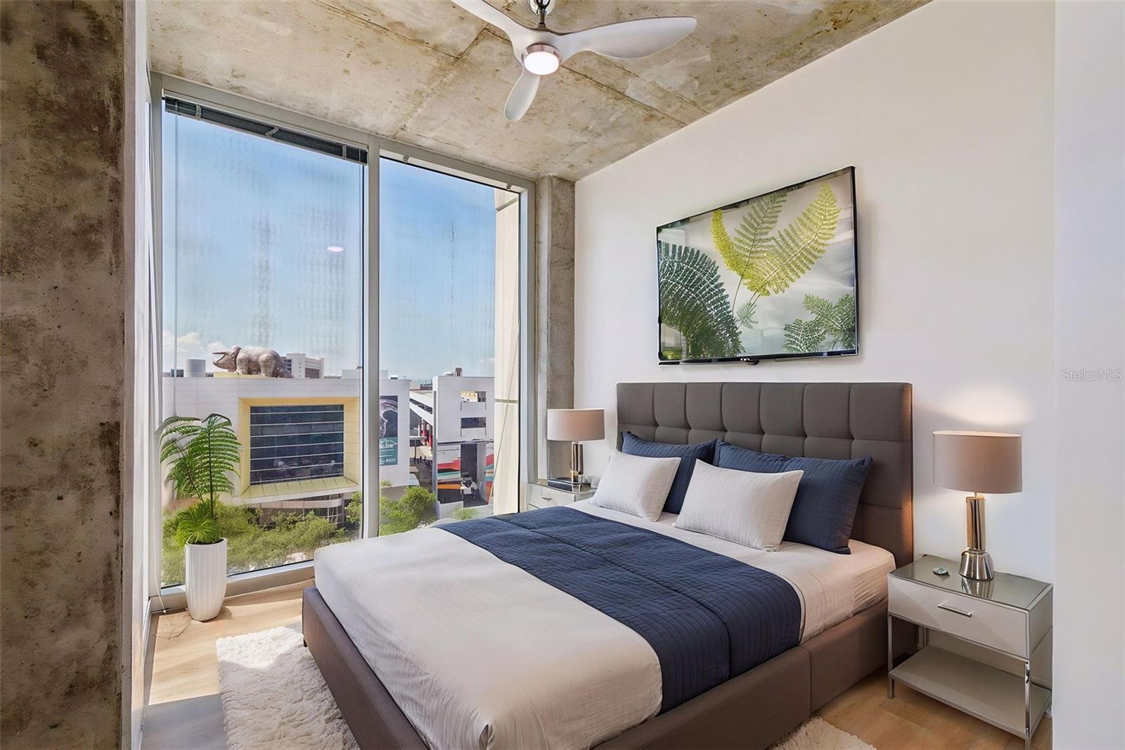 777 N ASHLEY DR #502