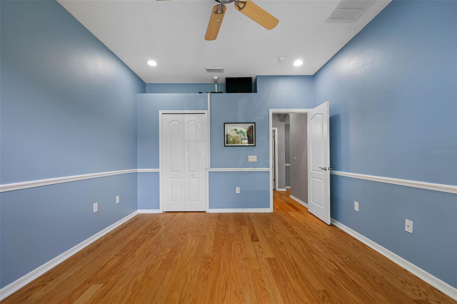 2510 CROSS MORE ST