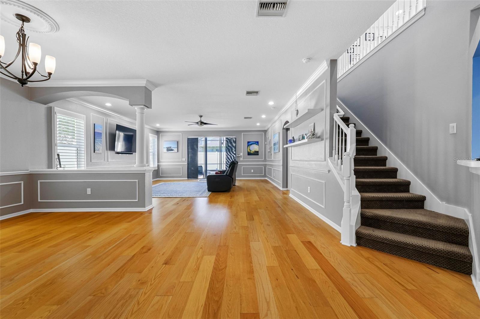 2510 CROSS MORE ST