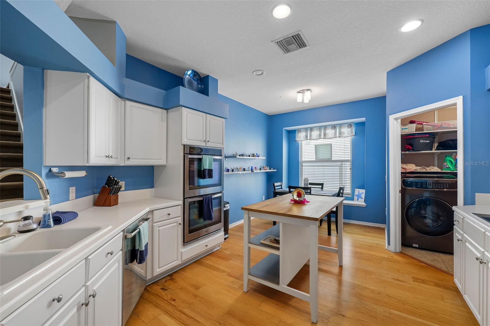 2510 CROSS MORE ST