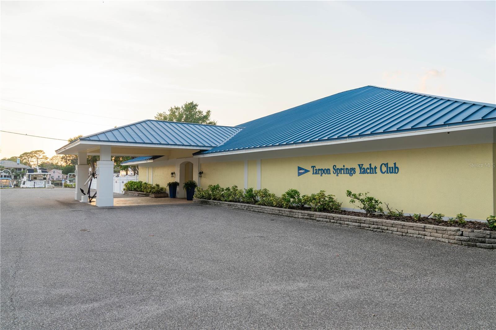 1312 GULF RD
