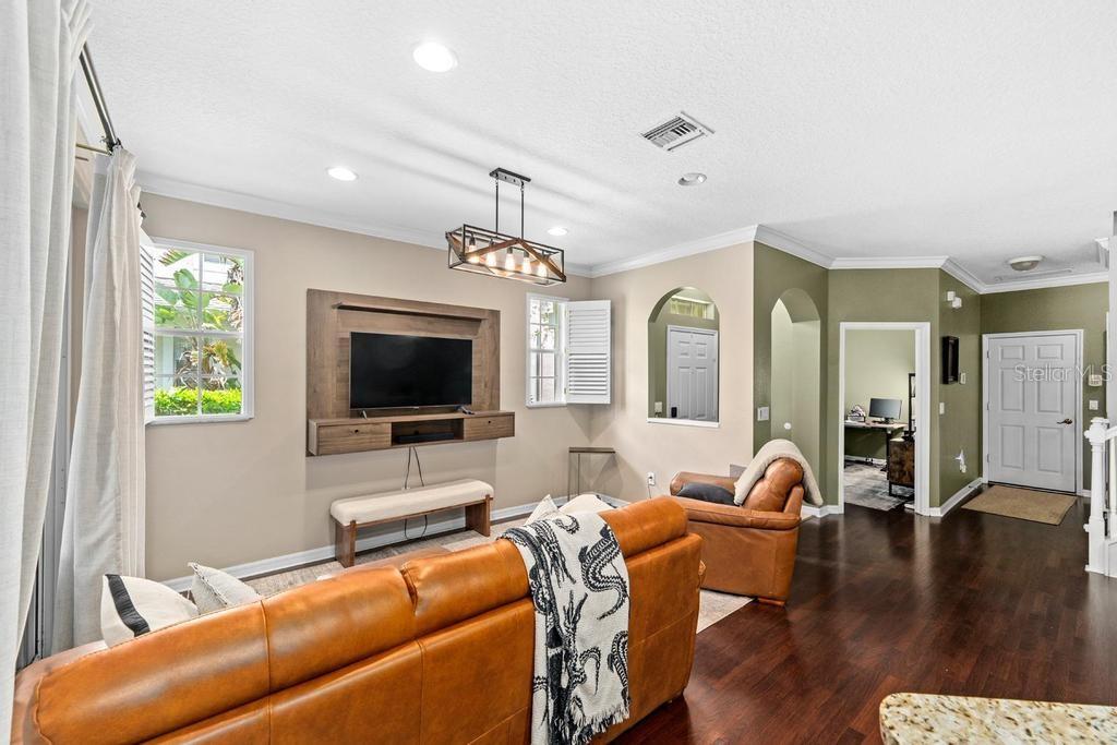 14072 WATERVILLE CIR