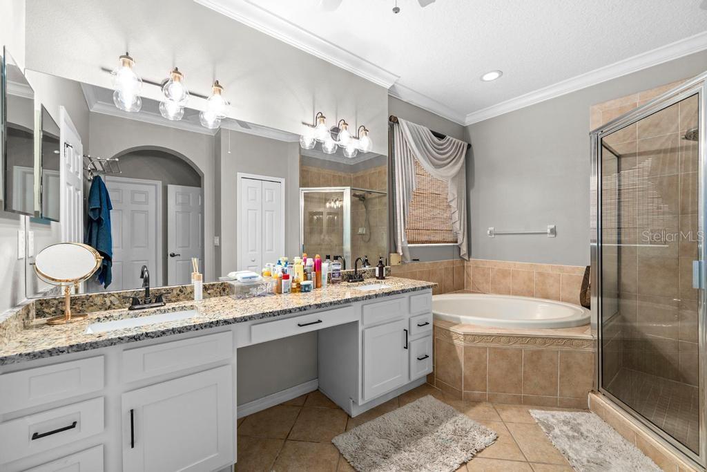 14072 WATERVILLE CIR
