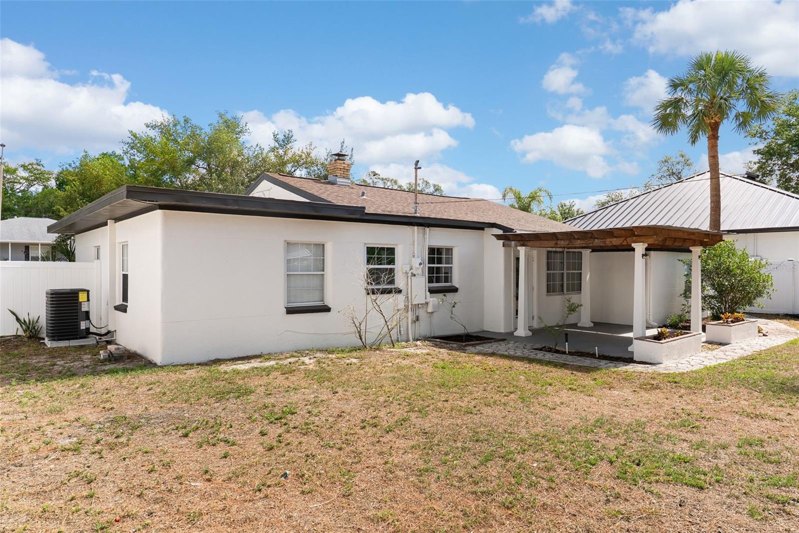 4708 W EL PRADO BLVD