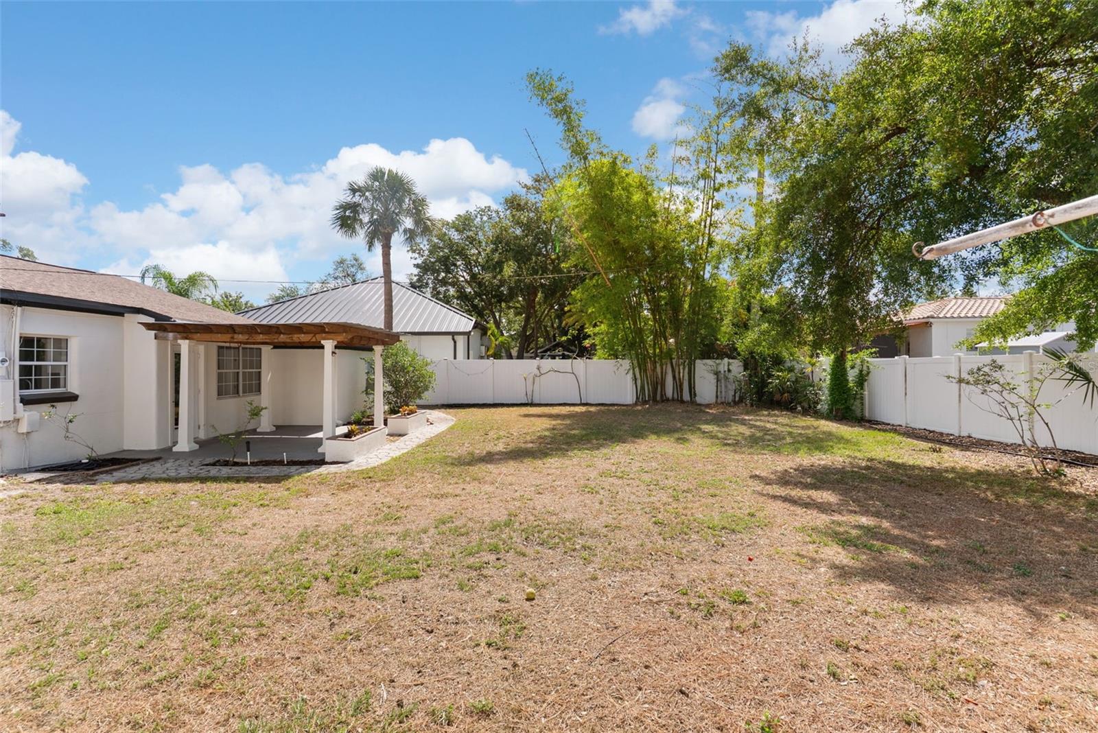 4708 W EL PRADO BLVD