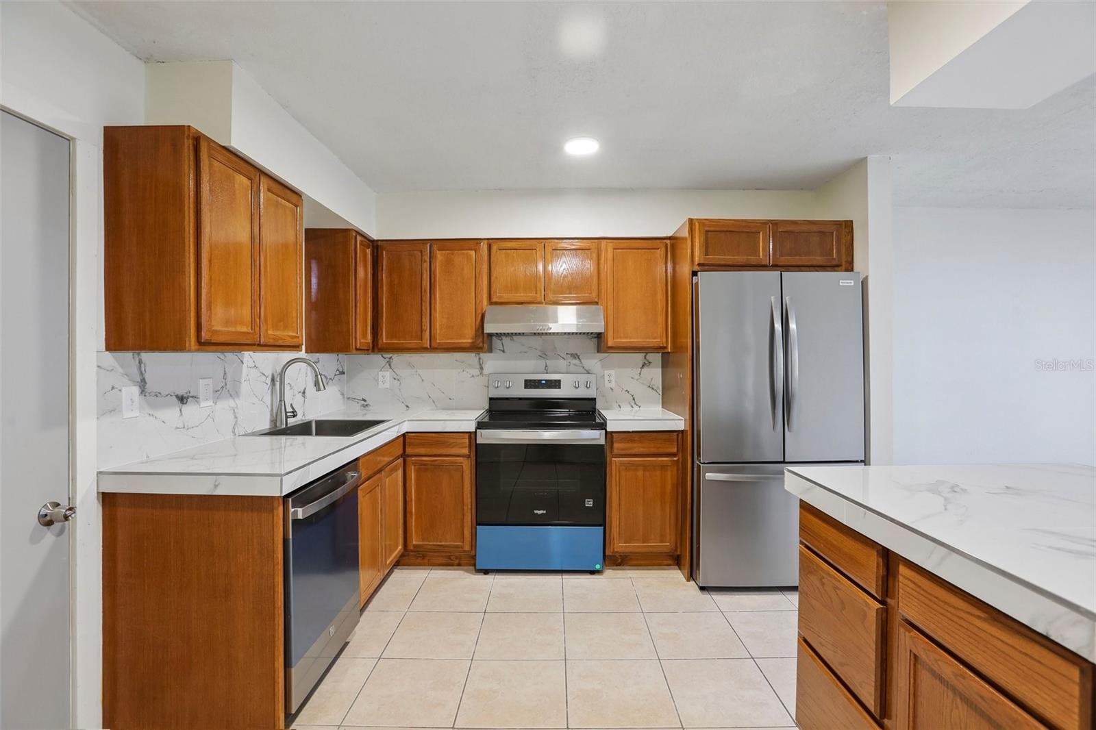 15134 VERONA AVE