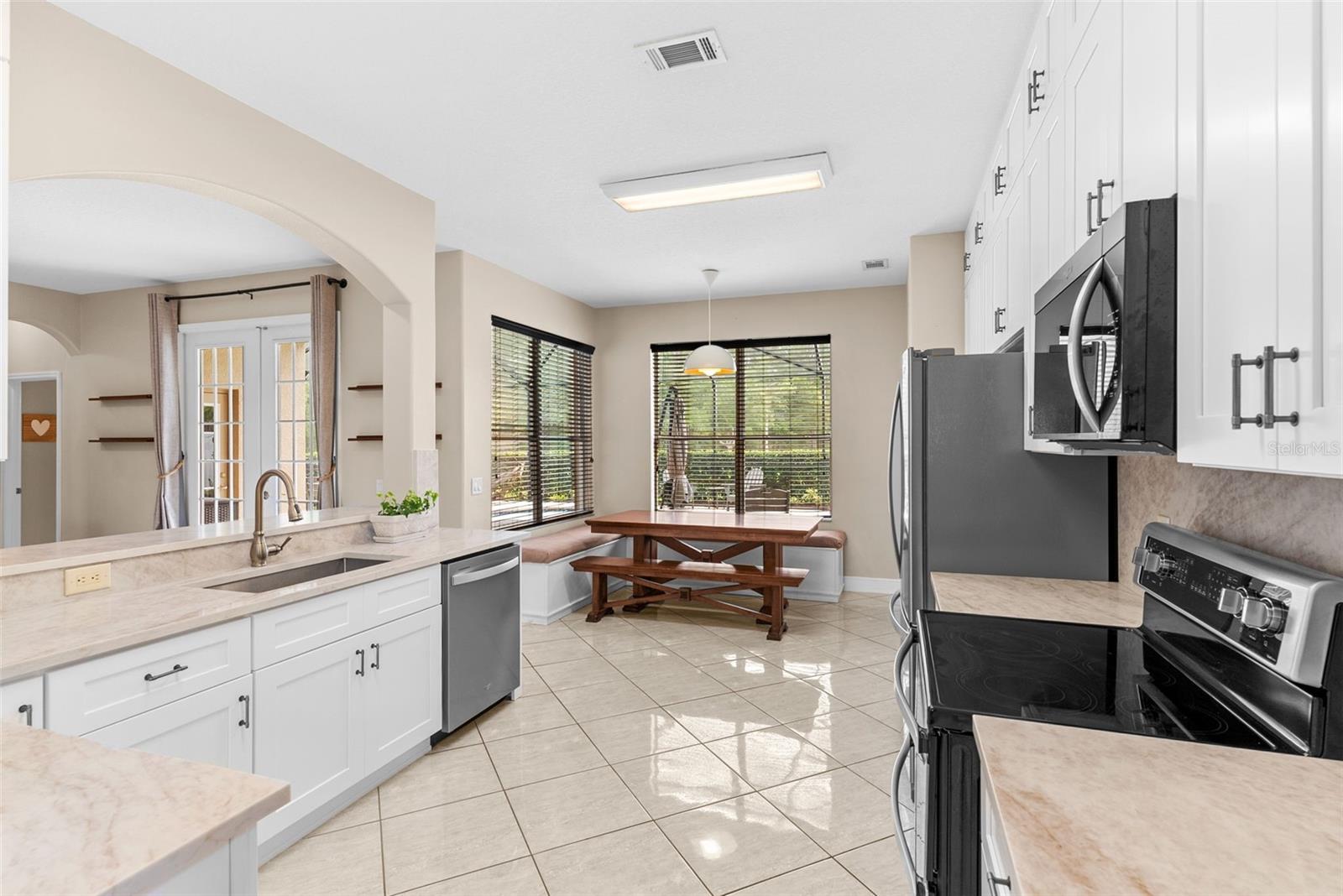 7627 RATHDOWN LN