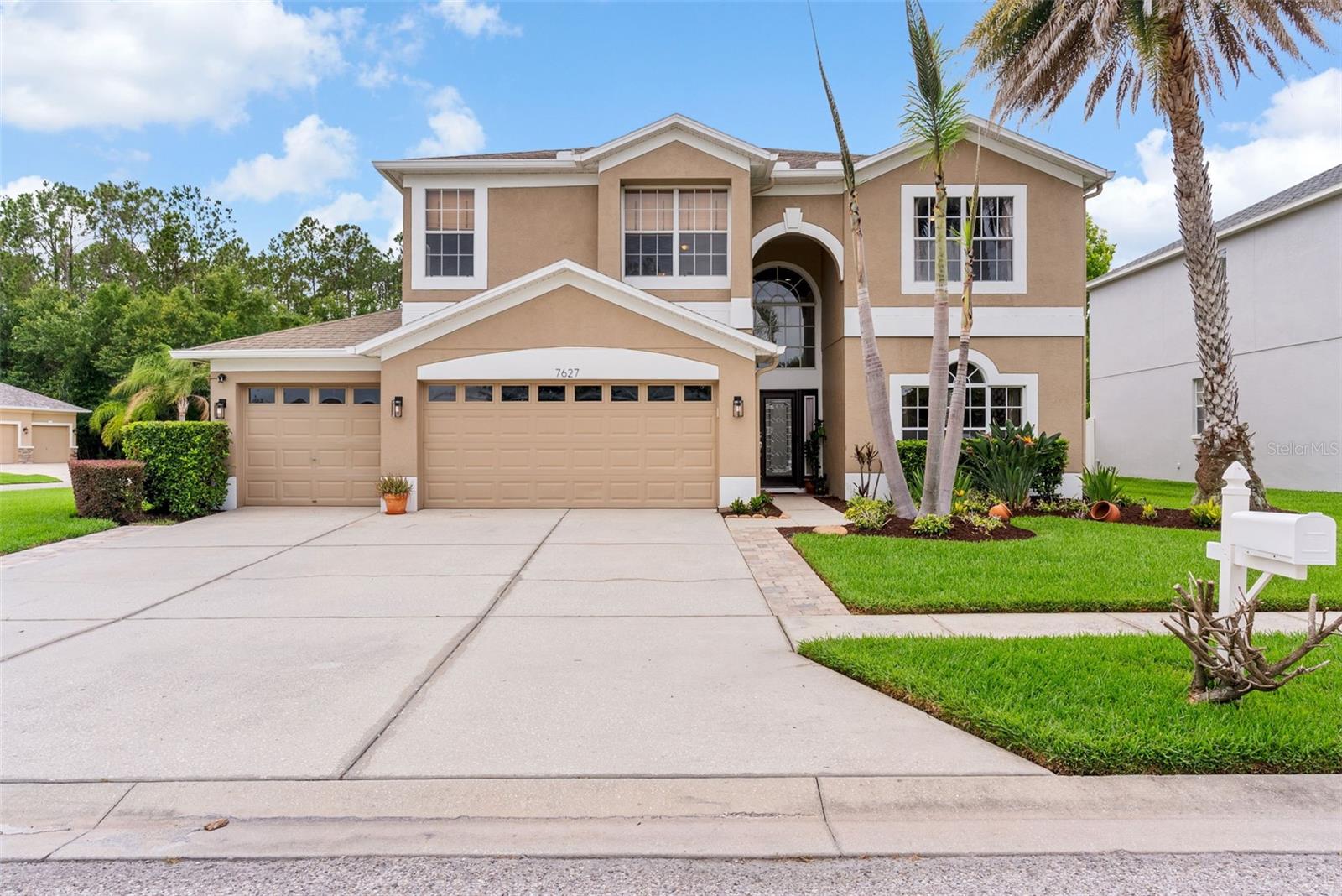 7627 RATHDOWN LN