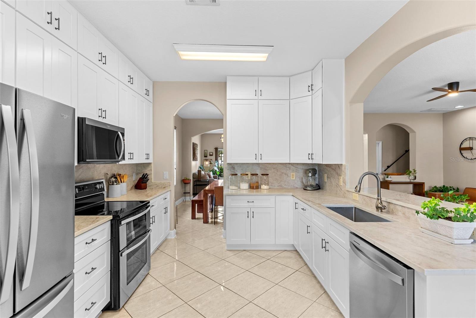 7627 RATHDOWN LN