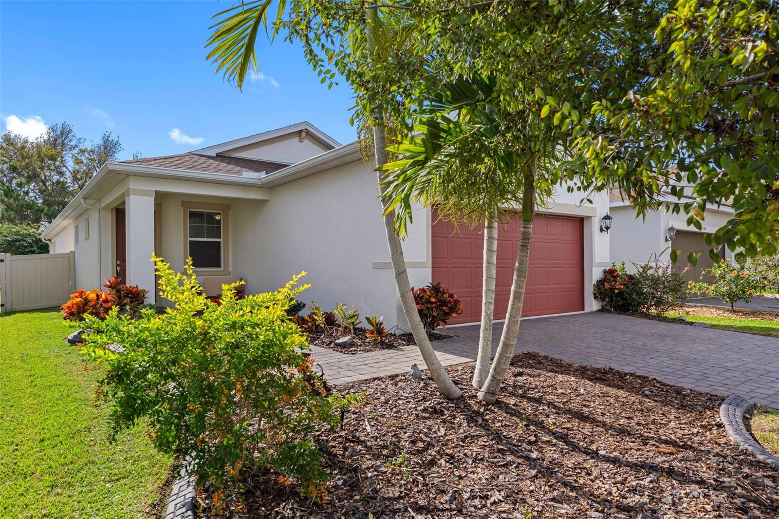 5513 LOS ROBLES CT