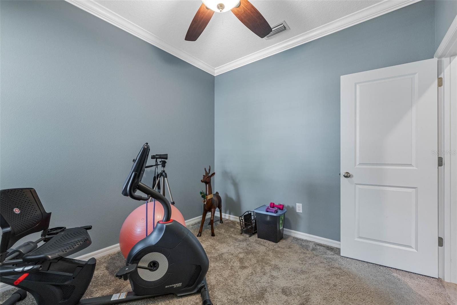 5513 LOS ROBLES CT