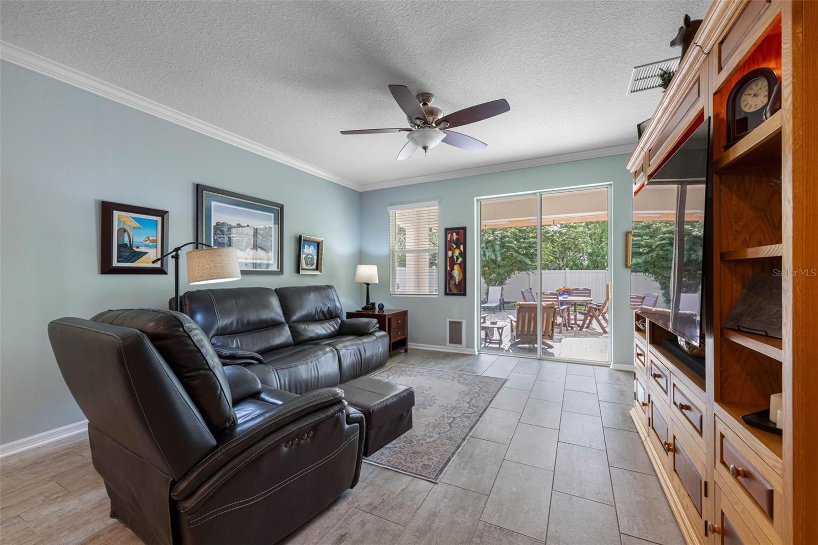 5513 LOS ROBLES CT