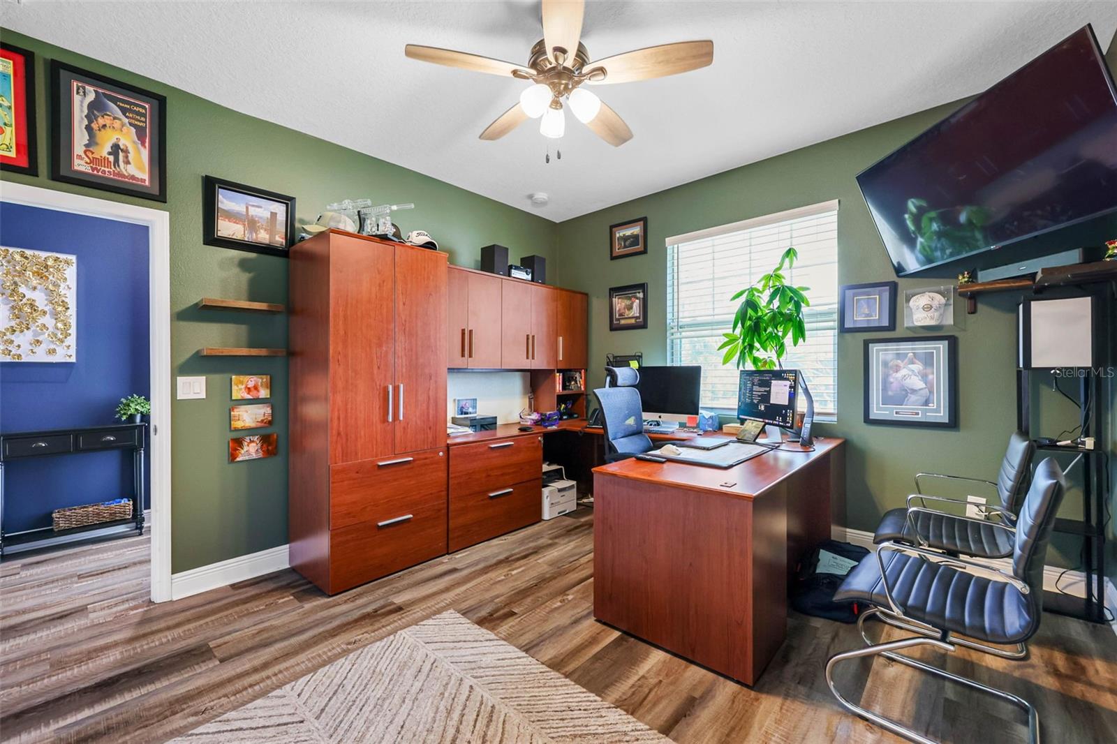 7507 N DARTMOUTH AVE