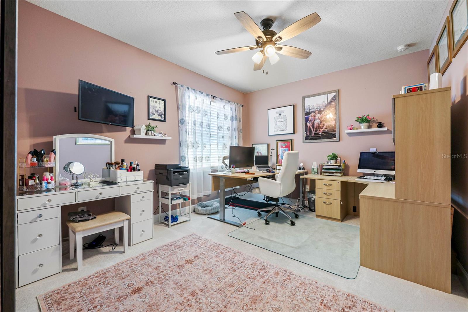7507 N DARTMOUTH AVE