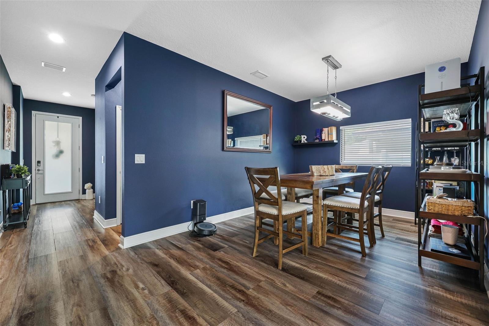 7507 N DARTMOUTH AVE
