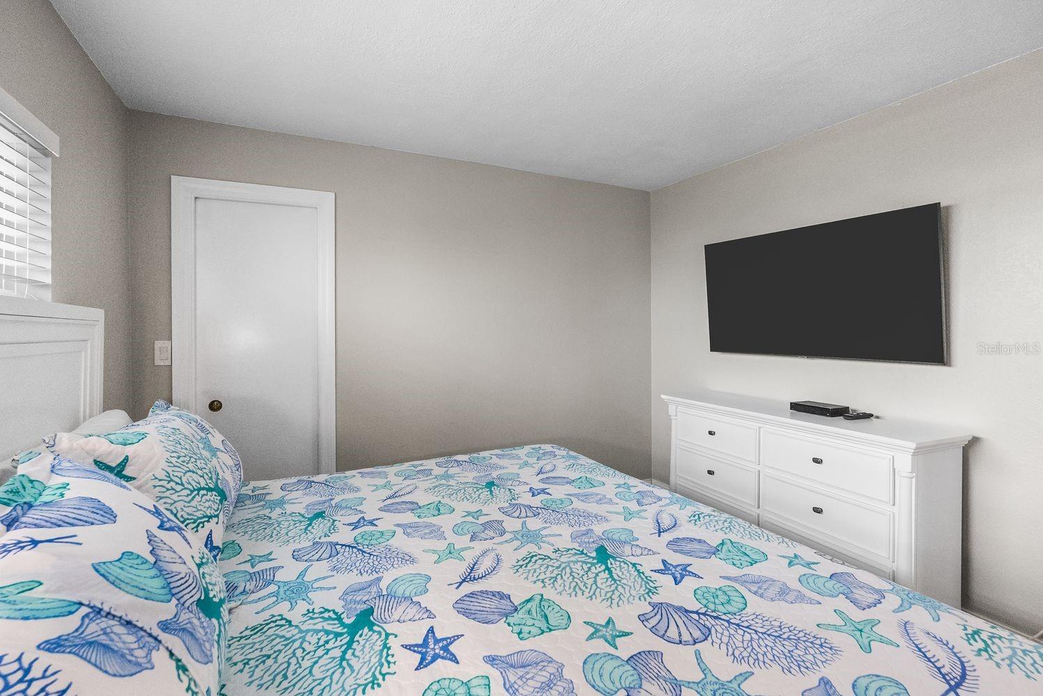 1270 GULF BLVD #606