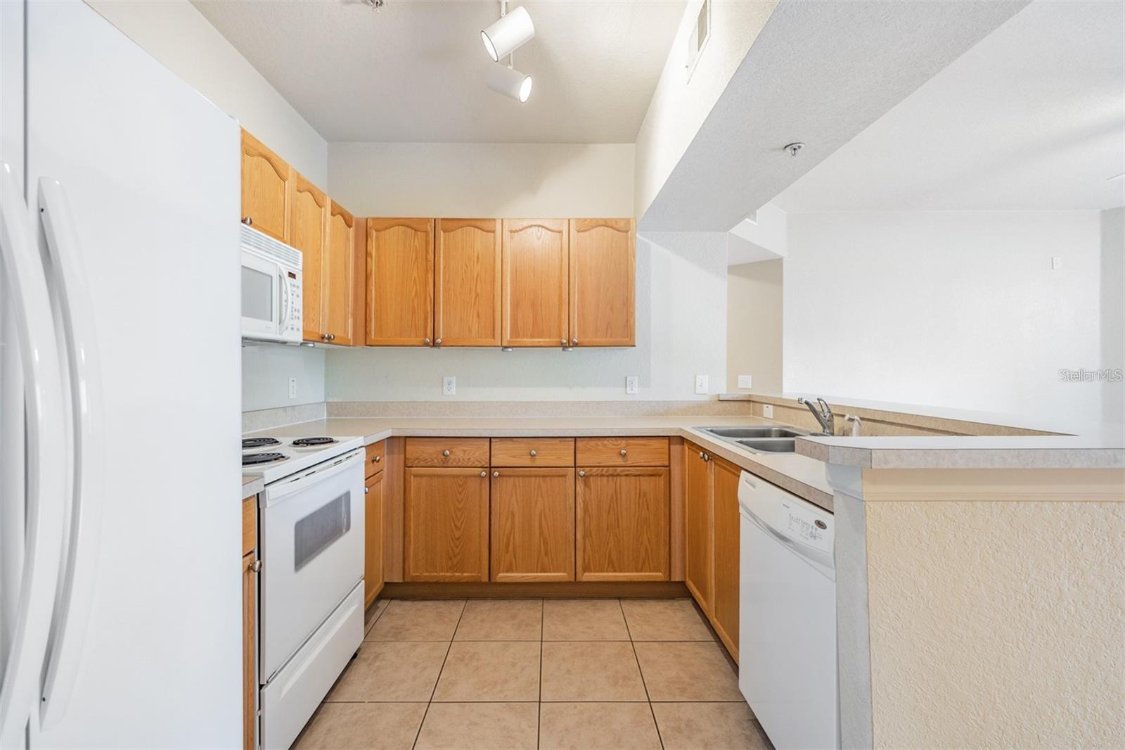 5125 PALM SPRINGS BLVD #8203