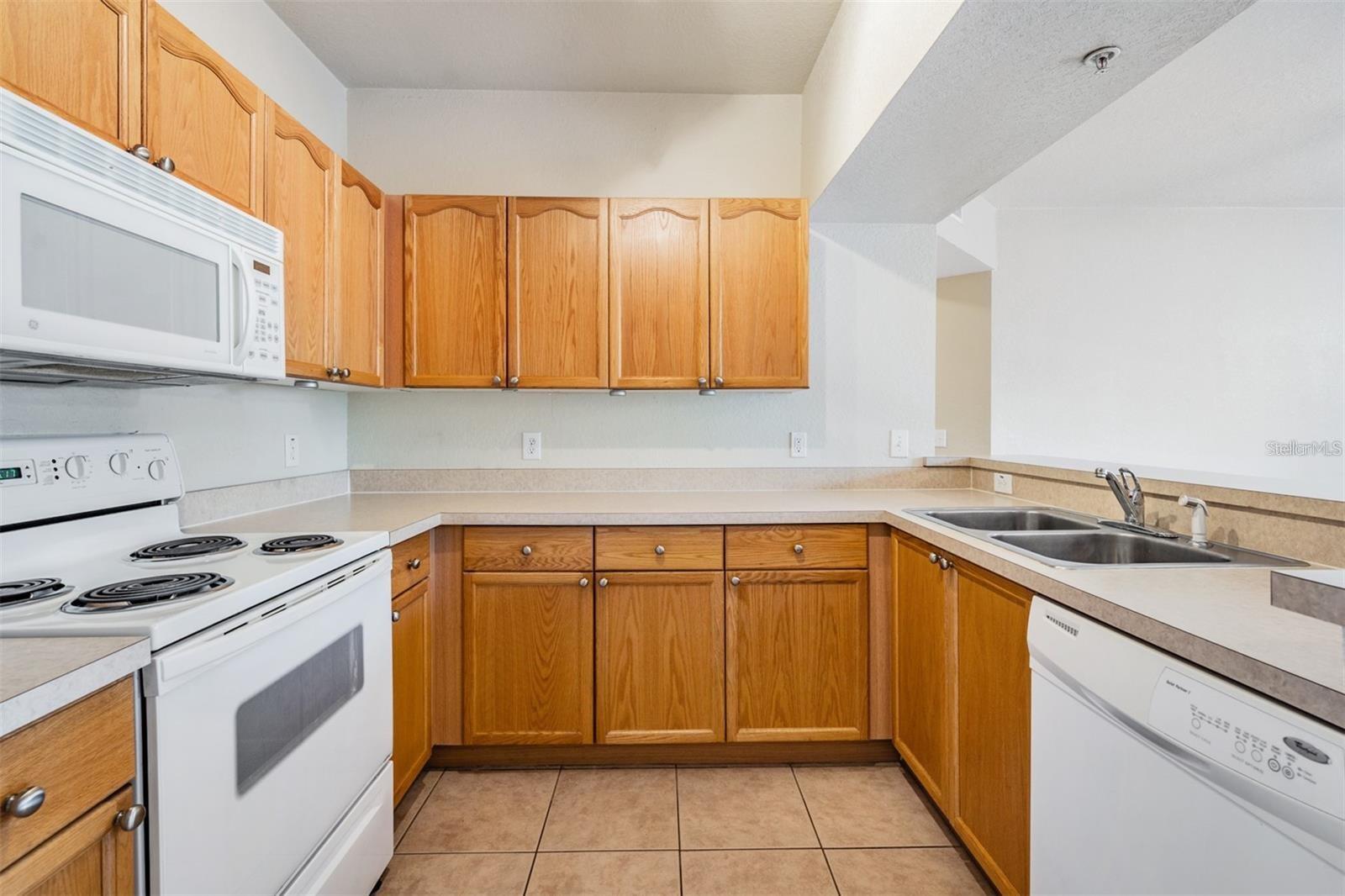 5125 PALM SPRINGS BLVD #8203