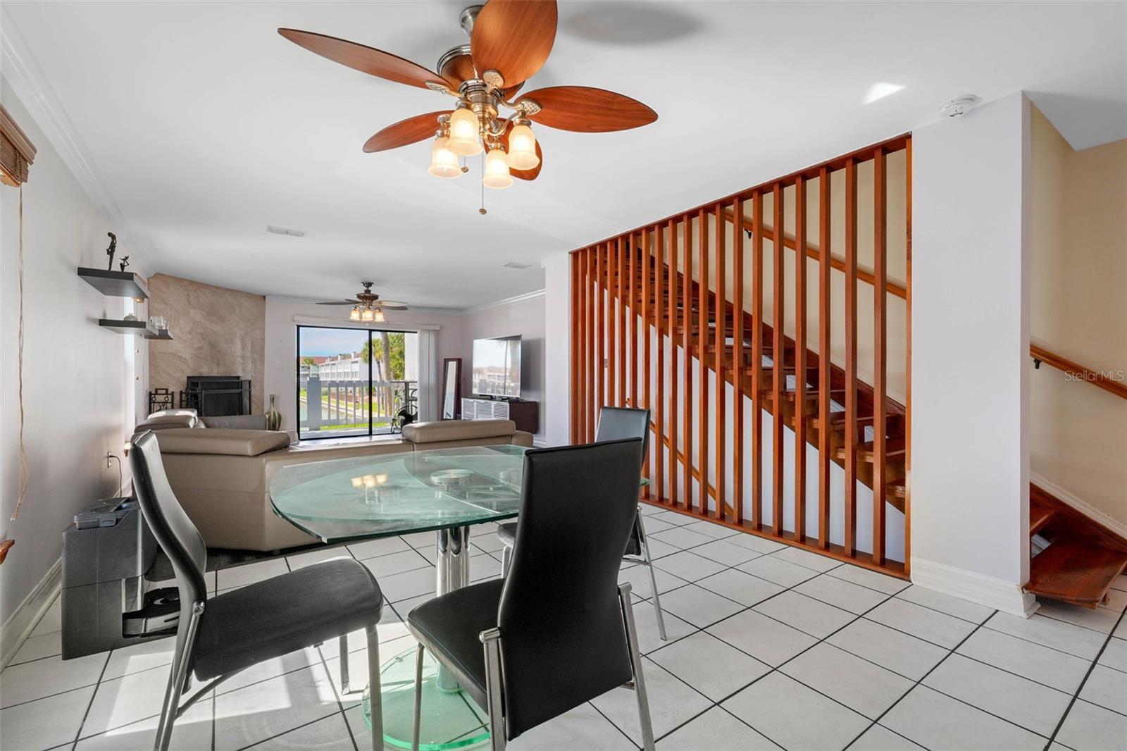 12140 CAPRI CIR S