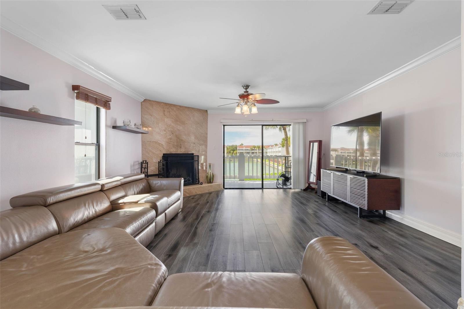 12140 CAPRI CIR S