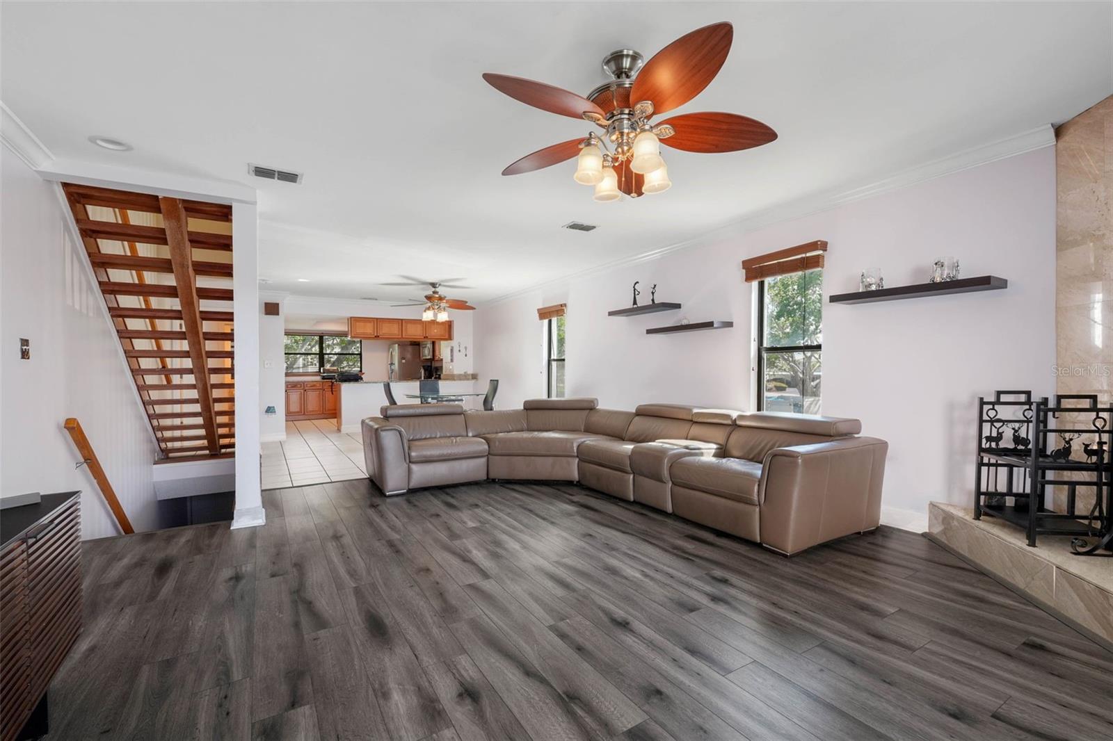 12140 CAPRI CIR S