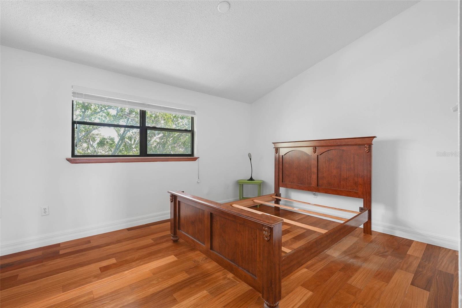 12140 CAPRI CIR S