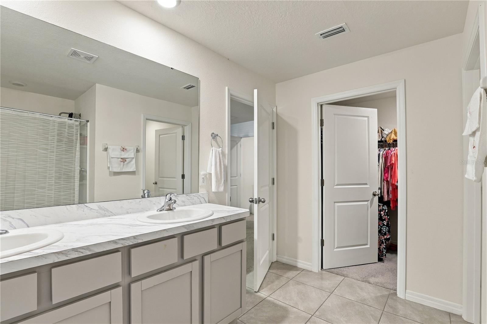 8880 SW 50TH TER