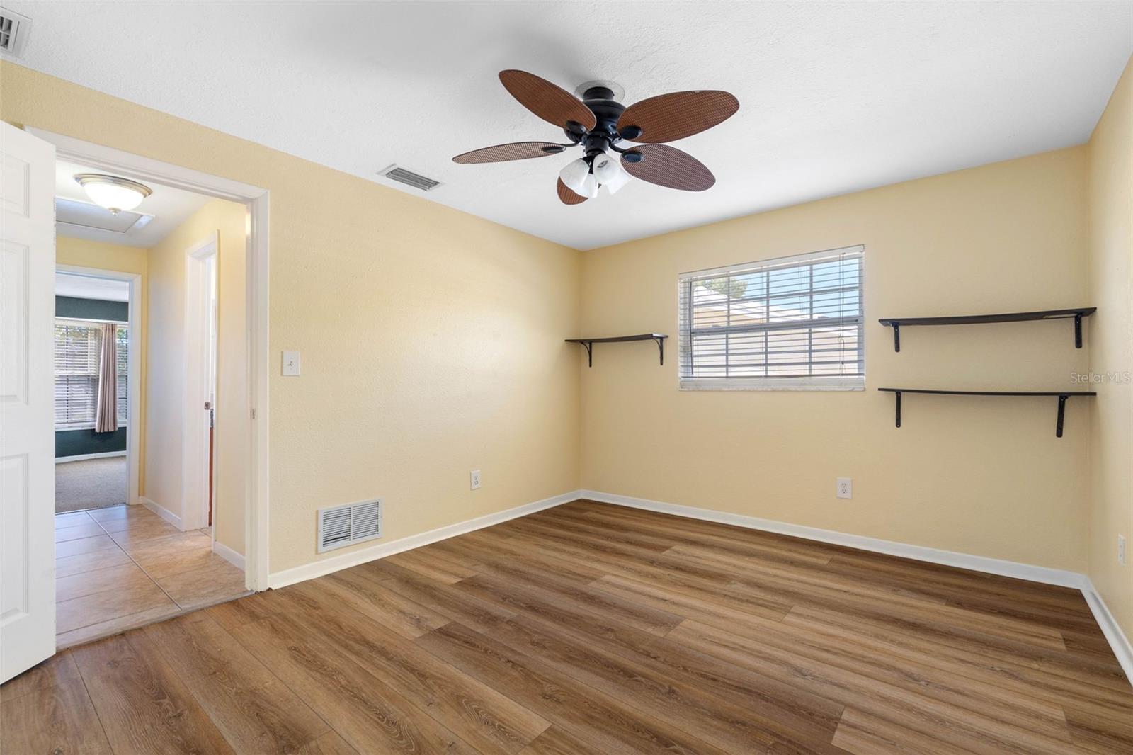 14331 APACHE AVE