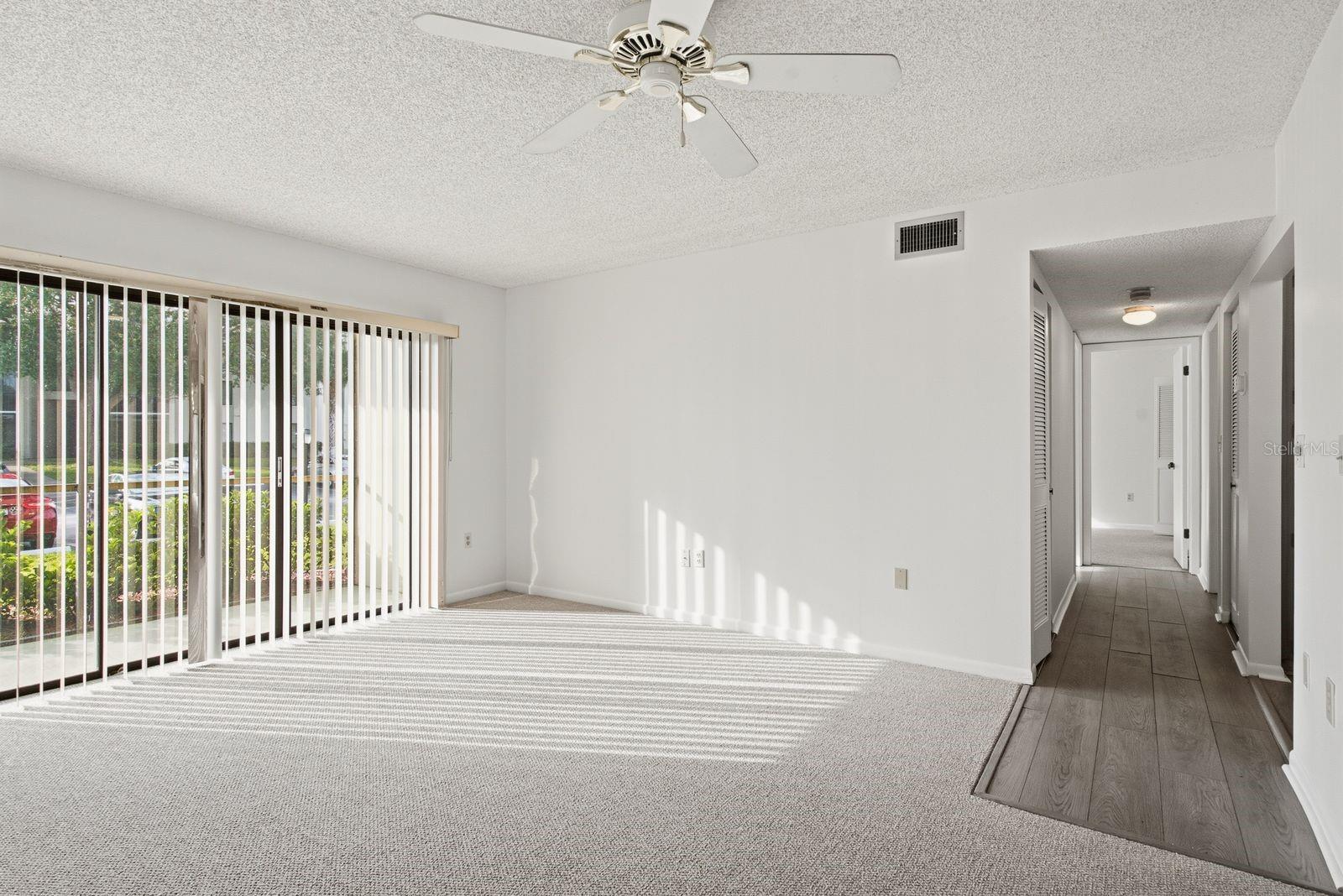 1871 PINE RIDGE WAY W #E1