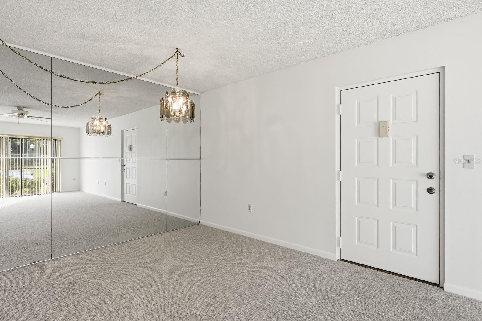 1871 PINE RIDGE WAY W #E1