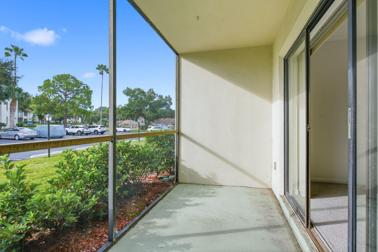 1871 PINE RIDGE WAY W #E1