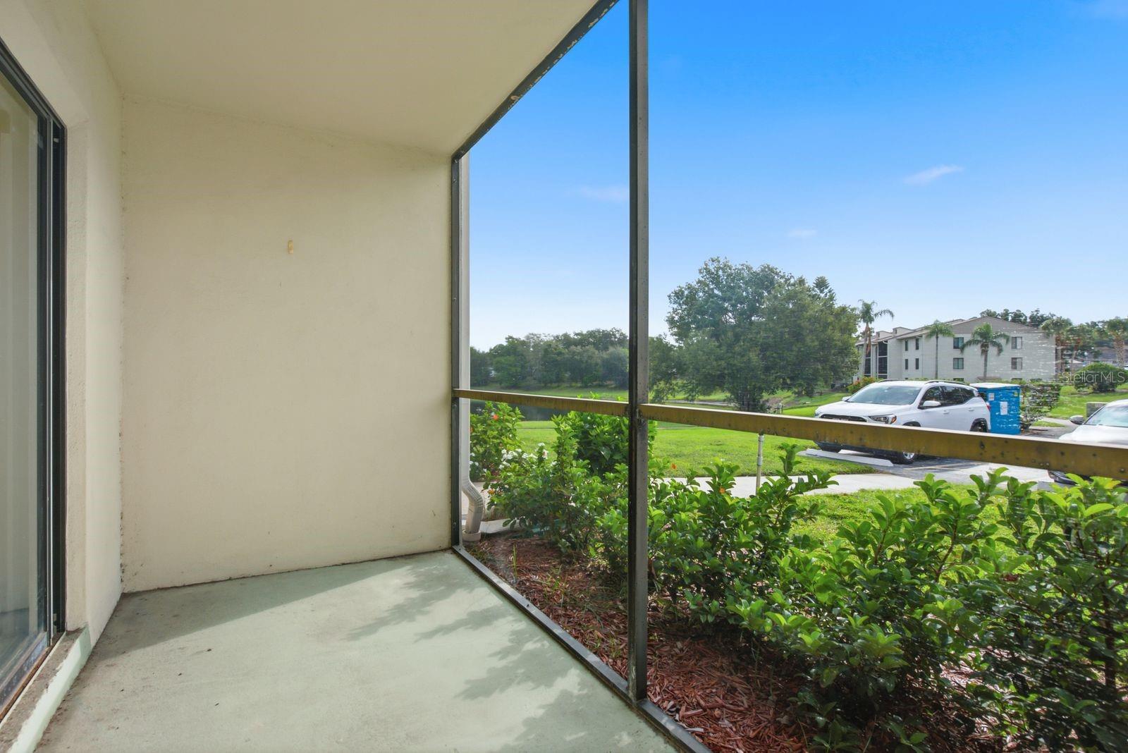 1871 PINE RIDGE WAY W #E1