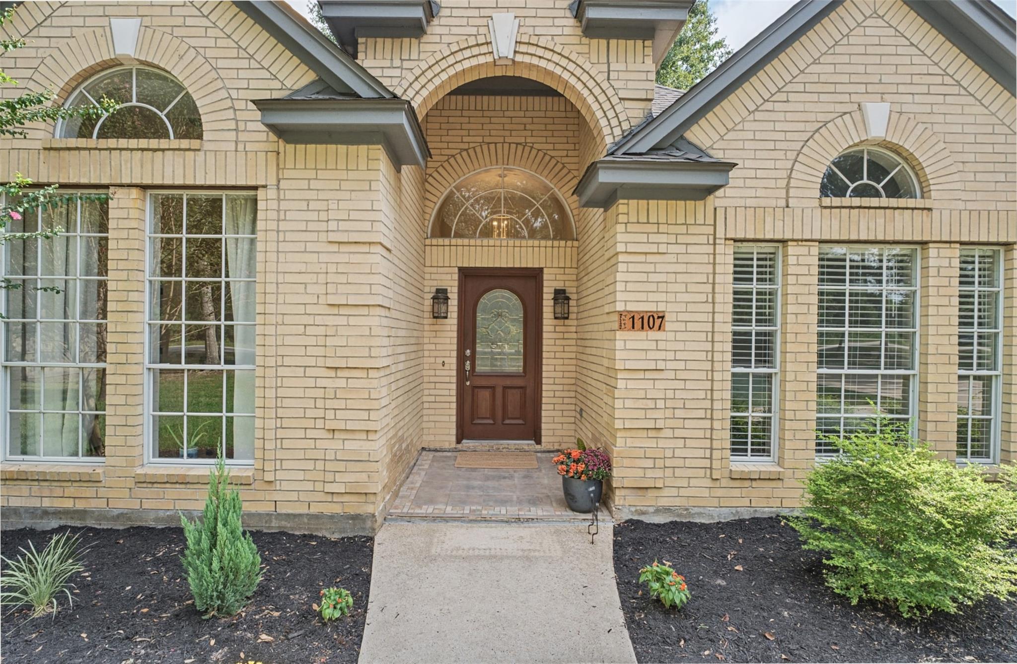 1107 Chateau Woods Parkway Drive