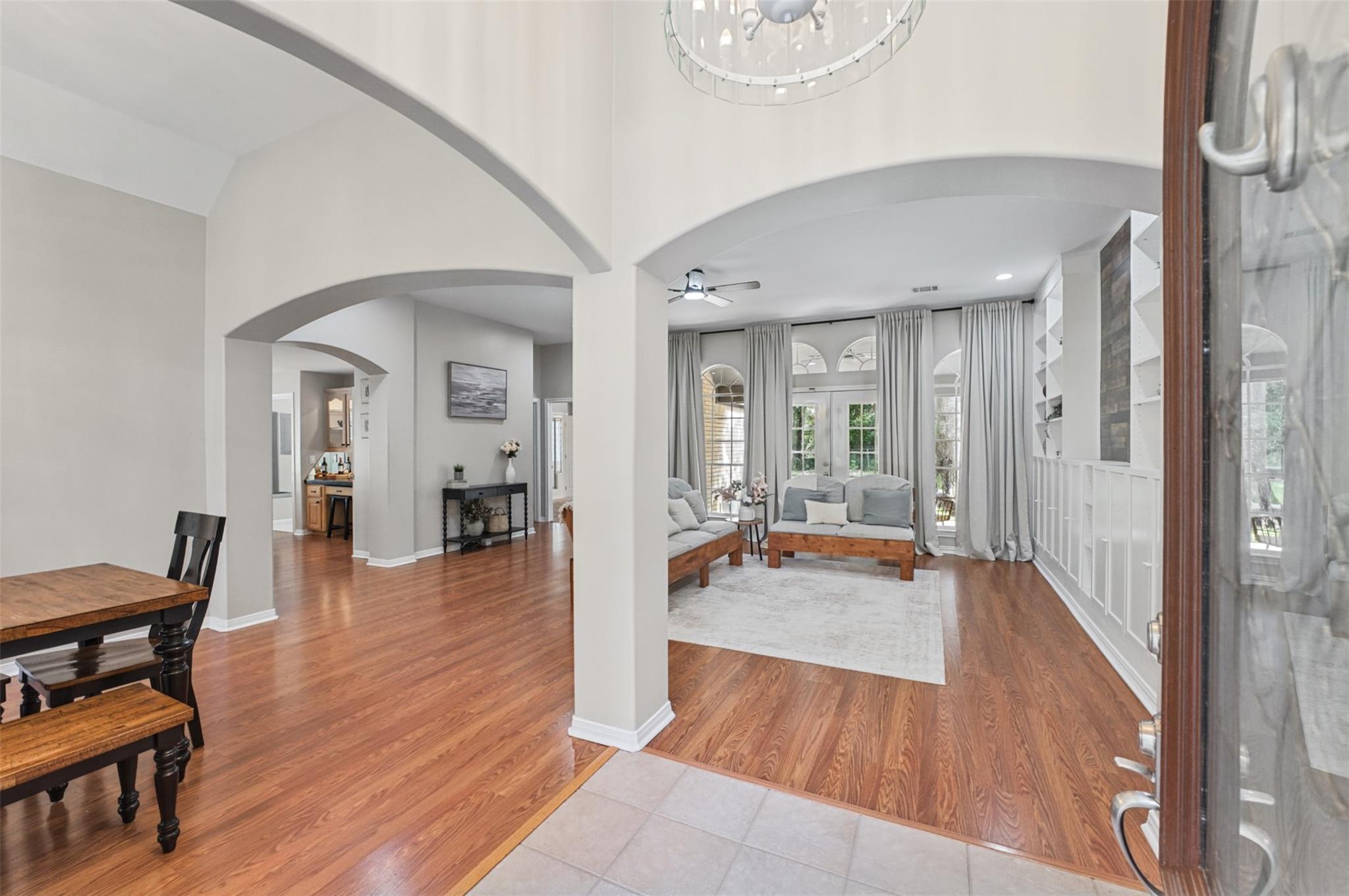 1107 Chateau Woods Parkway Drive