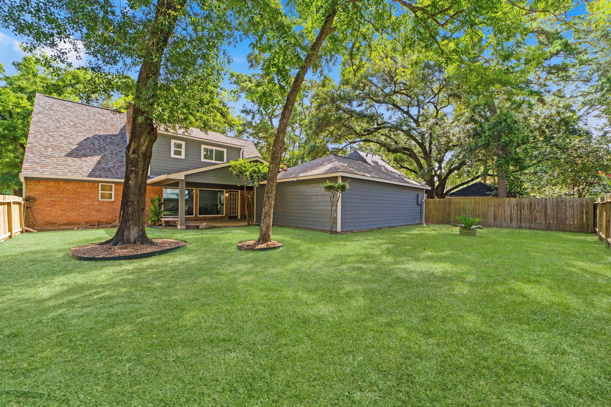 2002 Parkdale Drive