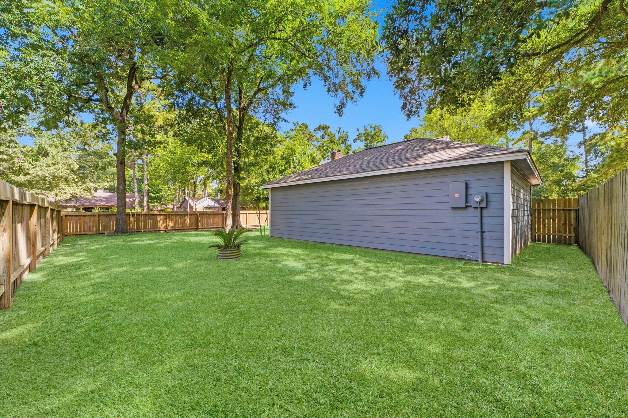 2002 Parkdale Drive